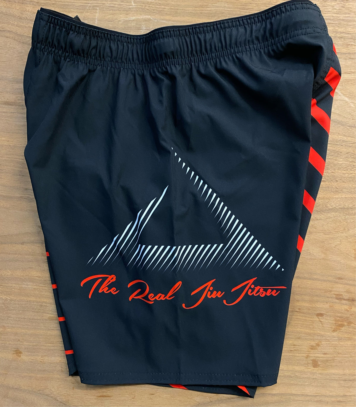 MMA SPEAR FIGHT SHORTS BLACK &amp; RED