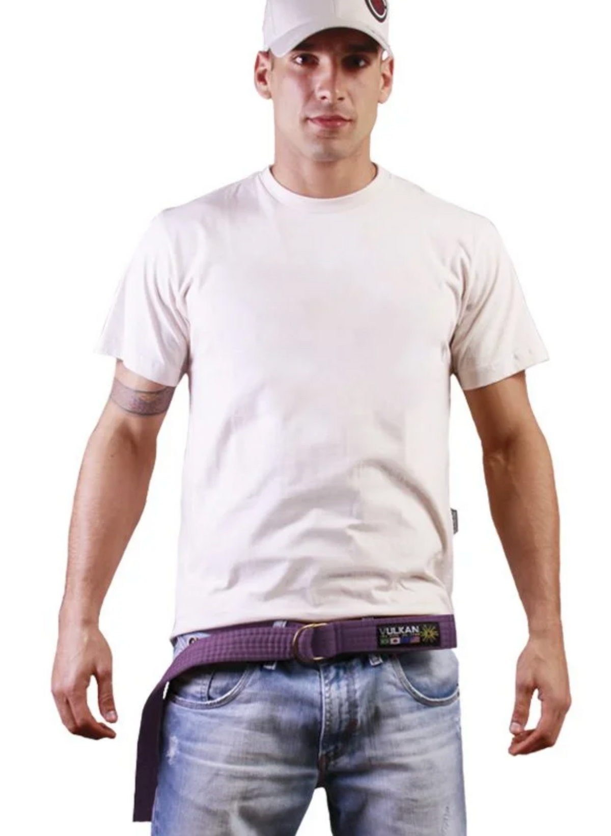 Man wearing a purple Vulkan Streetwear Belt, styled to reflect his Jiu Jitsu lifestyle.